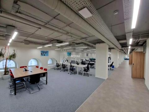 комерційна за адресою Київ, майдан Незалежності пл., 2