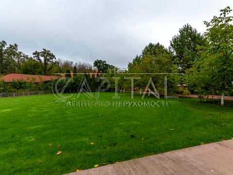 будинок за адресою с. Хотів, Лісова вул.