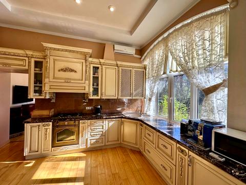 квартира по адресу Коновальца ул. (Энгельса), 92