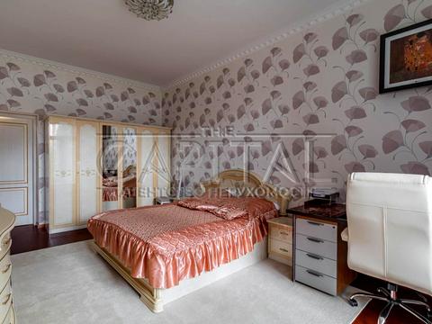 будинок за адресою с. Хотів, Лісова вул.