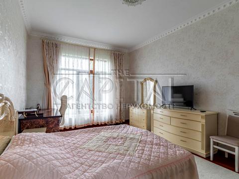 будинок за адресою с. Хотів, Лісова вул.