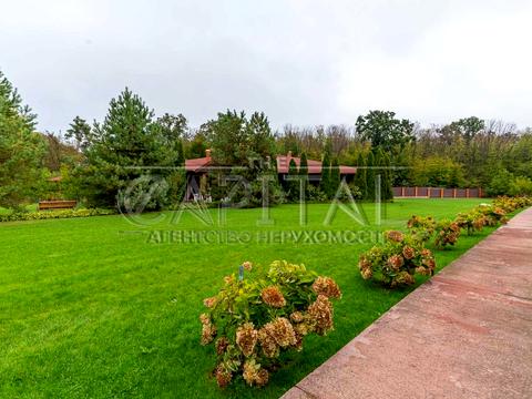 будинок за адресою с. Хотів, Лісова вул.