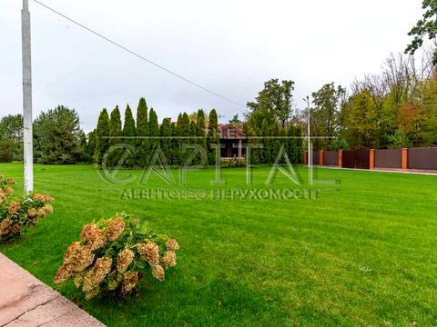 будинок за адресою с. Хотів, Лісова вул.