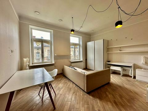 квартира за адресою Михайла Грушевського вул., 12