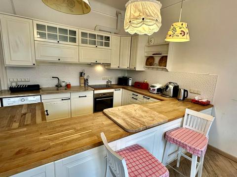 квартира за адресою Михайла Грушевського вул., 12