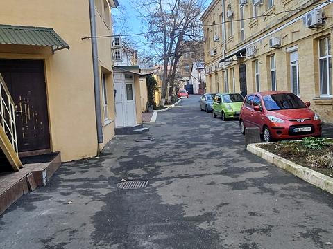 квартира по адресу 10-го Апреля ул., 3