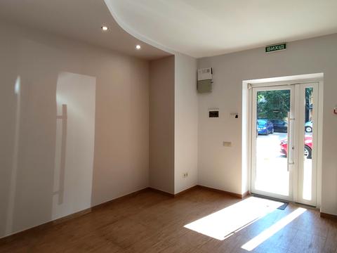 коммерческая по адресу Шараневича ул., 23