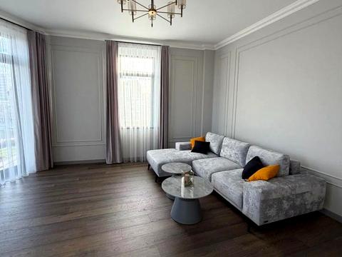 квартира по адресу Под Дубом ул. (Космонавтов), 2