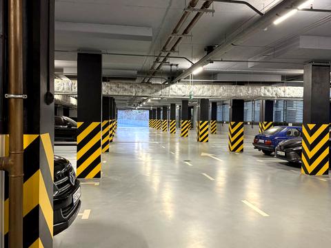 паркоместо по адресу Володимира Вернадського ул. (Дзержинського), 35-Н