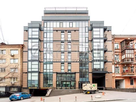 комерційна за адресою Паньківська вул., 14