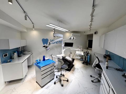 комерційна за адресою Богдана Хмельницького вул., 1-Б