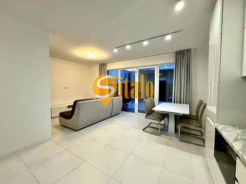 будинок за адресою Центральна вул.