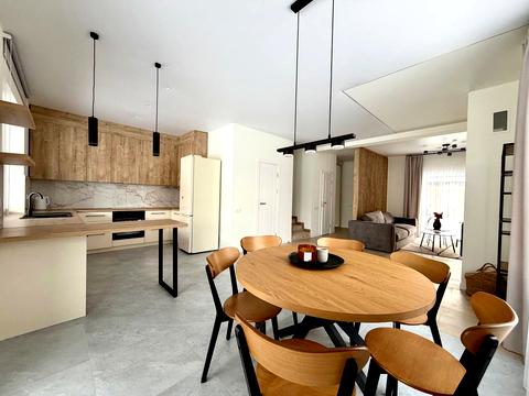 дом по адресу Львовская ул.