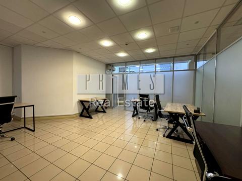 комерційна за адресою Велика Васильківська вул. (Червоноармійська), 72