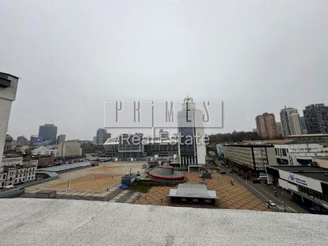 комерційна за адресою Велика Васильківська вул. (Червоноармійська), 72