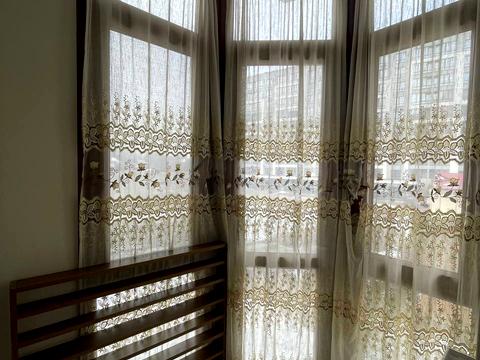 квартира за адресою Молодіжна вул., (Будинок)