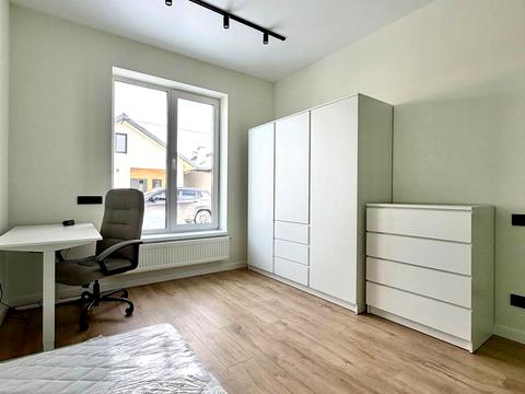 дом по адресу Івасюка