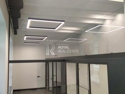 комерційна за адресою Євгена Сверстюка вул. (Марини Раскової), 11-В