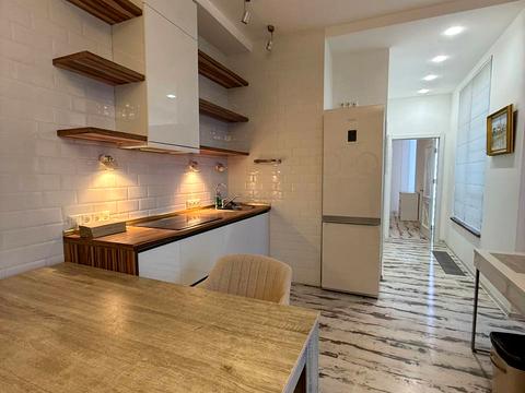 квартира за адресою Жилянська вул., 118