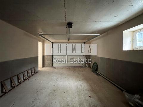 дом по адресу  ул.