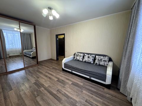 квартира за адресою Академіка Вернадського бульв., 24