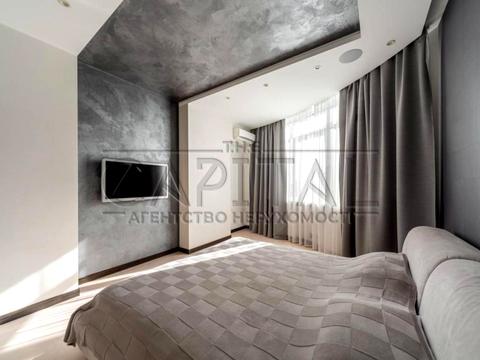 квартира за адресою Київ, Генерала Шаповала вул. (Механізаторів), 2