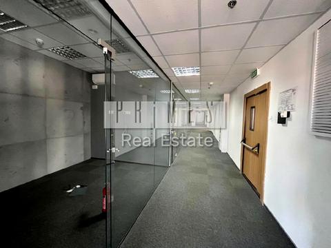 комерційна за адресою Миколи Амосова вул., 4