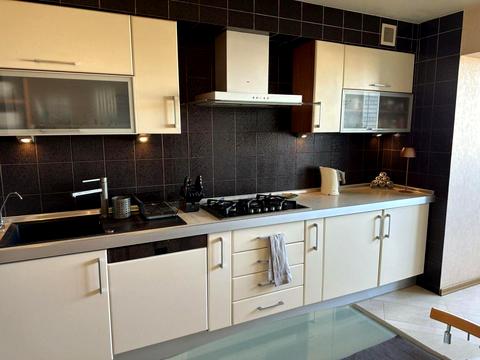 квартира по адресу Академика Лазаренко ул., 48а