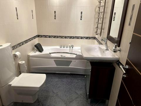 квартира по адресу Академика Лазаренко ул., 48а