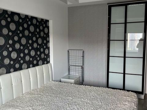 квартира по адресу Ревуцкого ул., 9