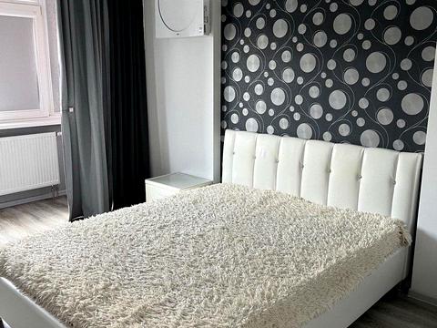 квартира по адресу Ревуцкого ул., 9