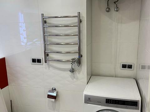 квартира по адресу Ревуцкого ул., 9