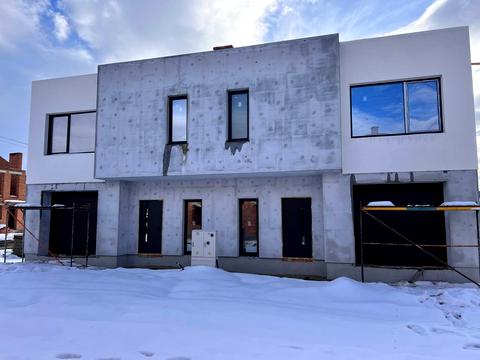 будинок за адресою Новорічна