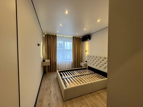 квартира за адресою фабрична