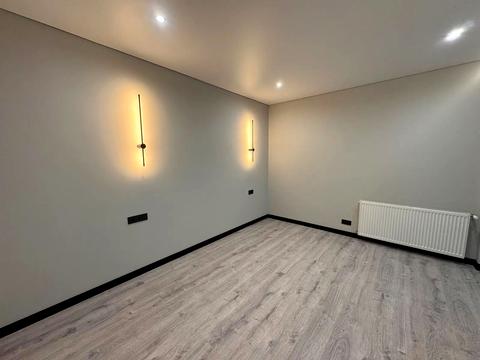 квартира за адресою Івано-Франківськ, Романа Вірастюка вул., 1