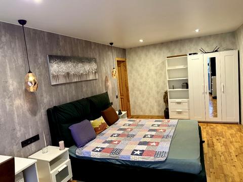 квартира по адресу Академика Янгеля ул., 8