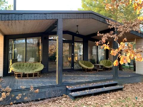 будинок за адресою Молодіжна вул.