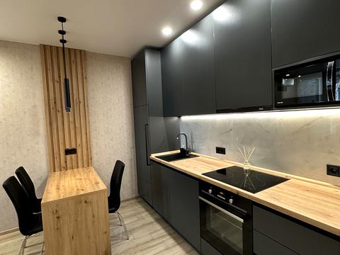 квартира за адресою Зарічна вул., 4