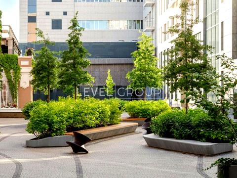 комерційна за адресою Жилянська вул., 60