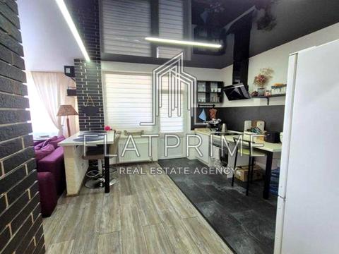 квартира за адресою Академіка Глушкова просп., 9-В