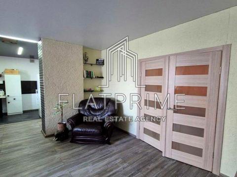 квартира за адресою Академіка Глушкова просп., 9-В