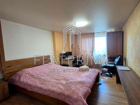 квартира за адресою Академіка Глушкова просп., 9-В