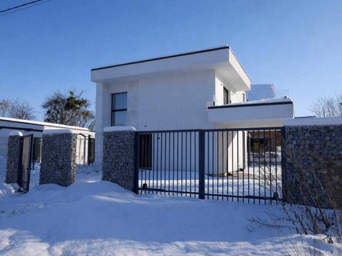 будинок за адресою Озерна