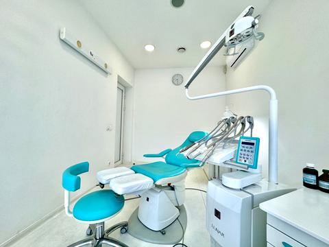 коммерческая по адресу Днепровская набережная ул., 14-А