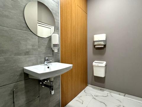 коммерческая по адресу Днепровская набережная ул., 14-А