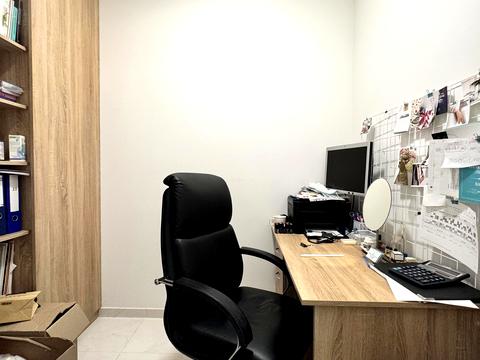 коммерческая по адресу Днепровская набережная ул., 14-А