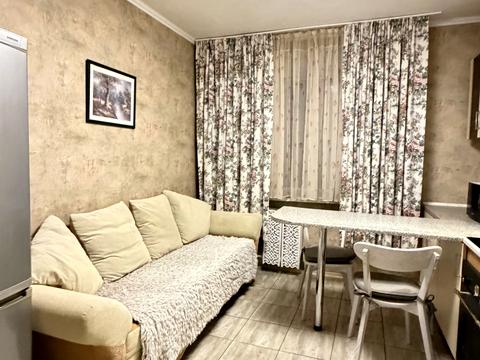 квартира за адресою Київ, Миколи Бажана просп., 26