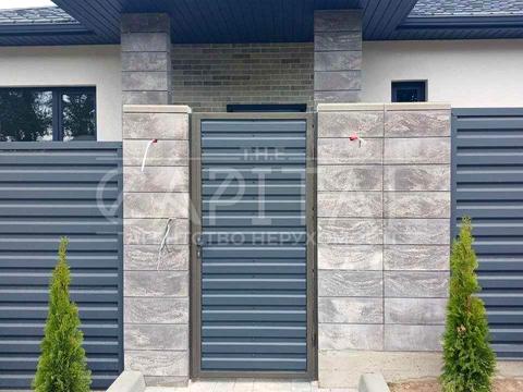 дом по адресу Институтская ул. (Артема)