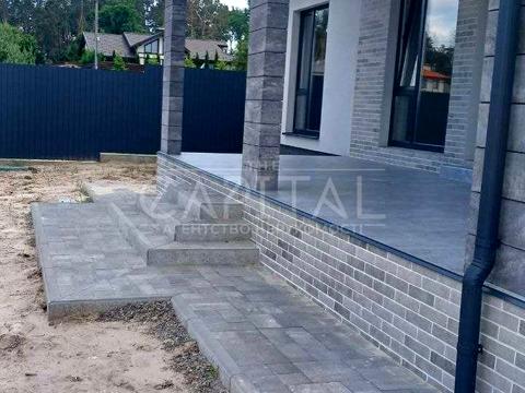 дом по адресу Институтская ул. (Артема)