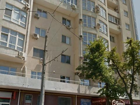 комерційна за адресою Французький бульв., 9